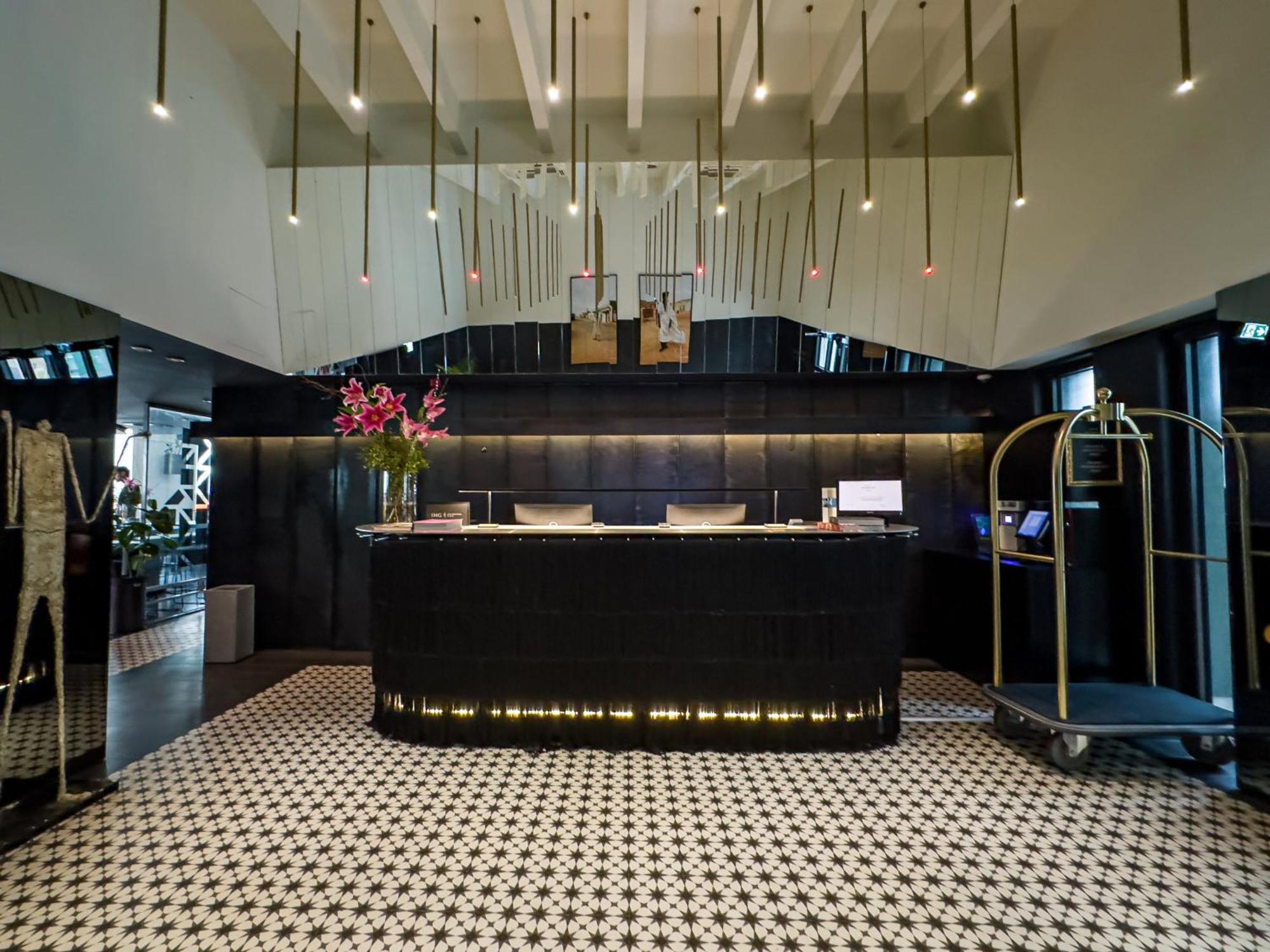 Hotel Indigo Belgrade By Ihg Экстерьер фото